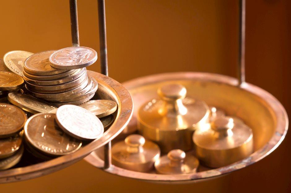 US: Goods and services deficit was $43.6 billion in Feb., down $4.6 billion from $48.2 billion in Jan.